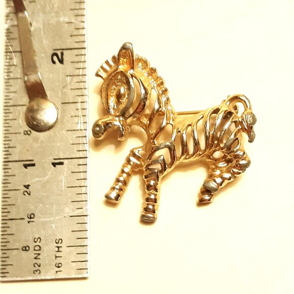 Gold-Tone Zebra Shaped Pin Brooch With Striped Openwork Design - Picture 5 of 6